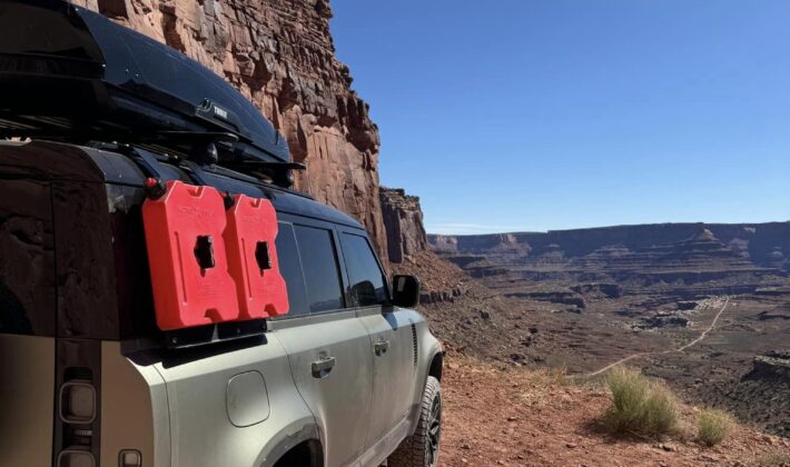 photo of a Defender 110 in Moab