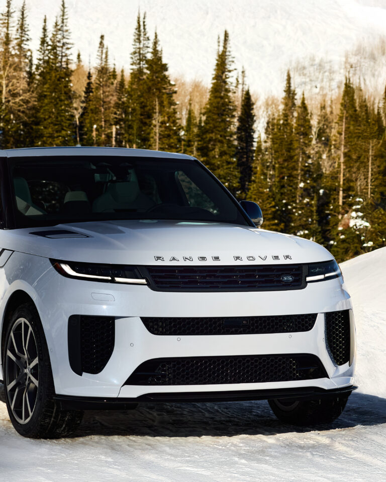 Modern Alpine Luxury: Range Rover Sport SV ‘Park City Edition’ Debuts ...