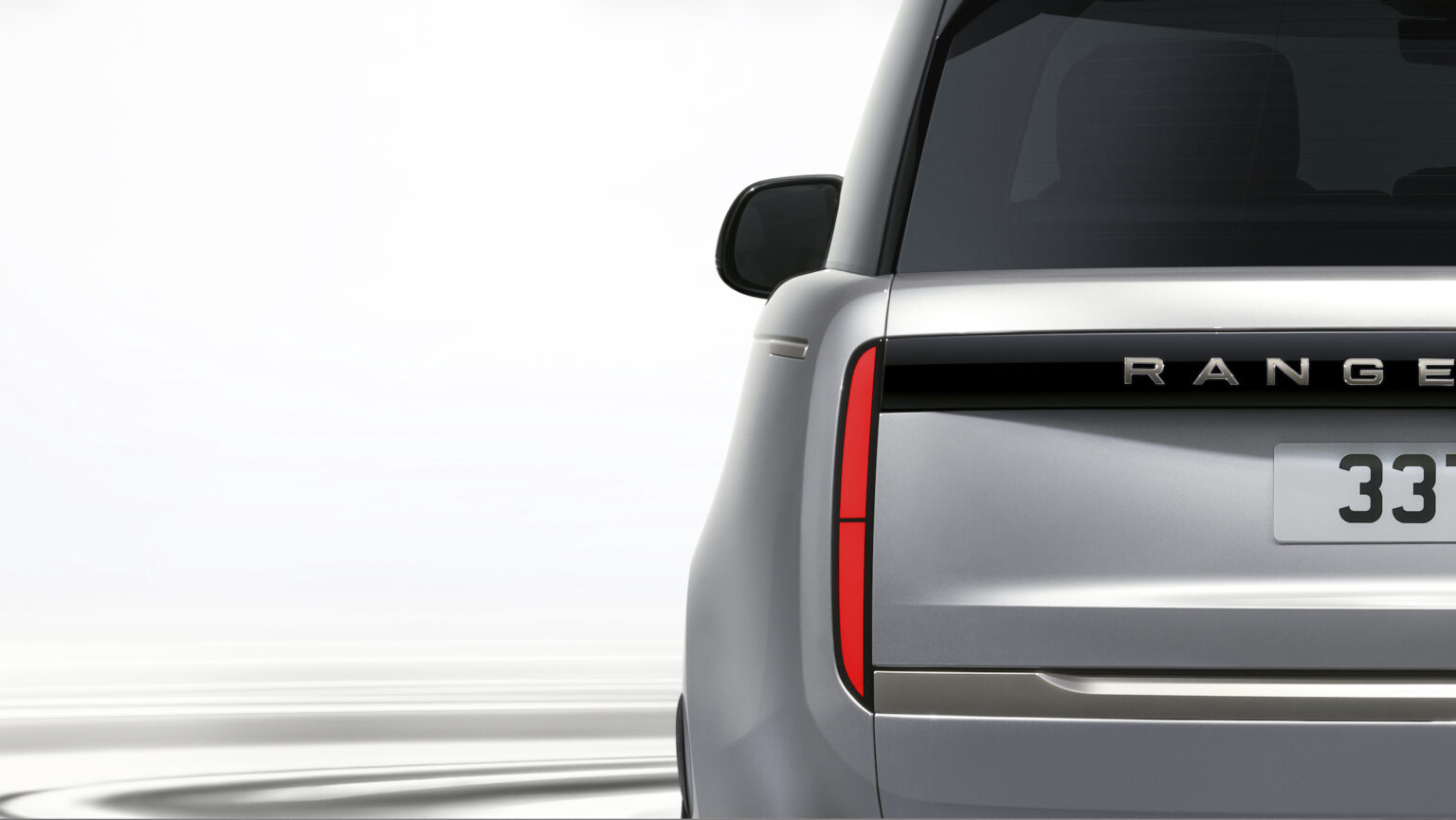 Pinnacle Range Rover Range Rover Announces the SV Ultra: The Pinnacle of Range Rover Luxury ...