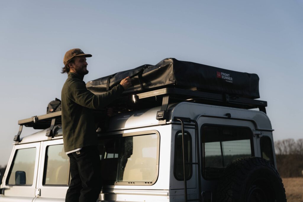 Front Runner Feather-Lite II Rooftop Tent 2
