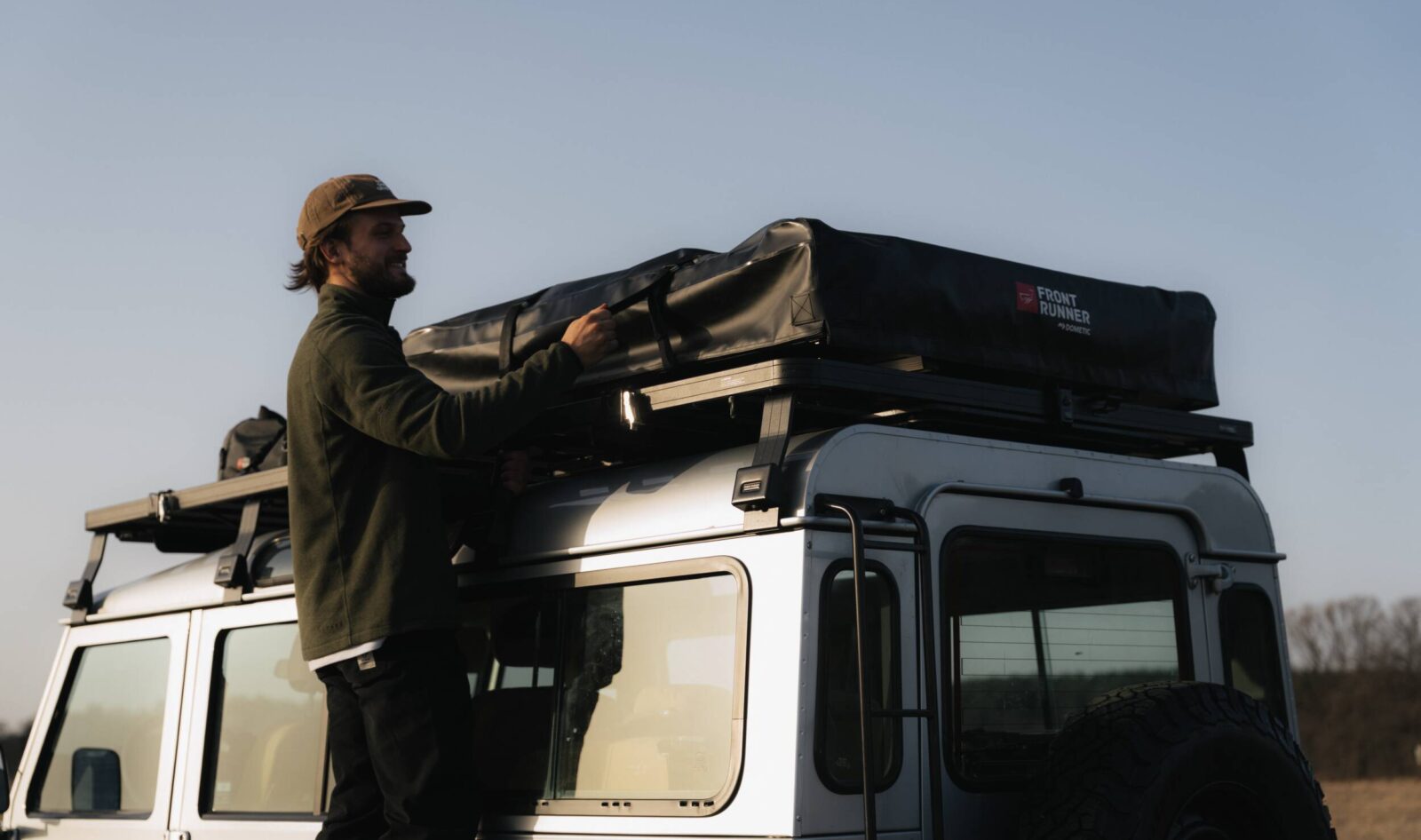 Front Runner Feather-Lite II Rooftop Tent 2