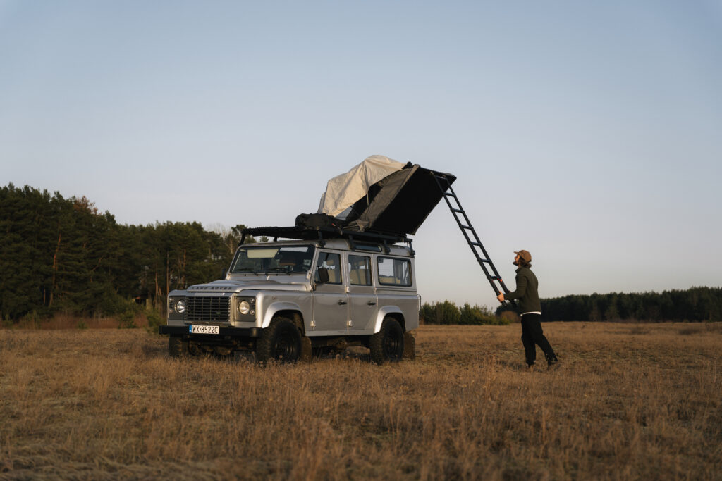 Land Rover Defender 110, TENT257, CHAI007, KRLDT03L