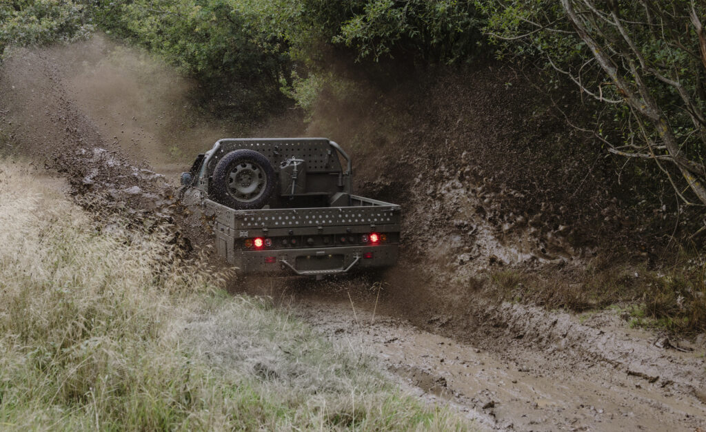 Land Rover Defender military wolf series