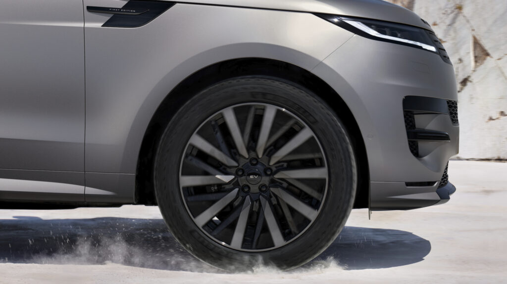 Range Rover Sport Electric